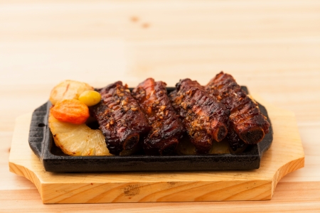 Hot grilled chicken wingsの写真素材