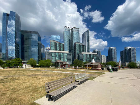 Toronto, Ontario / Canada - June 28 2020: Cityscape photography of downtown toronto, with modern skyscrapers skyline taken from the round house park. Ideal for architectural backgrounds.のeditorial素材