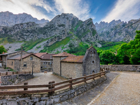 Cain de Valdeon, Ruta del Cares route, Picos de Europa National Park, Valdeon council, Leon province, Spainの写真素材