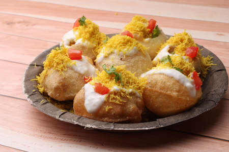 Dahi Puri chat is an indian road side snack item which is especially popular in the state of Maharashtra, Indiaの写真素材