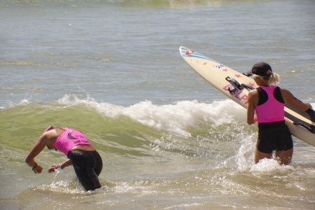 GOLD COAST,  AUSTRALIA  - September 14 2012 : Unidentified  participant    in the Colangatta Gold life saver competition  having a drink of water  on Sept, 14, 2012 in Gold Coast Australia, .のeditorial素材