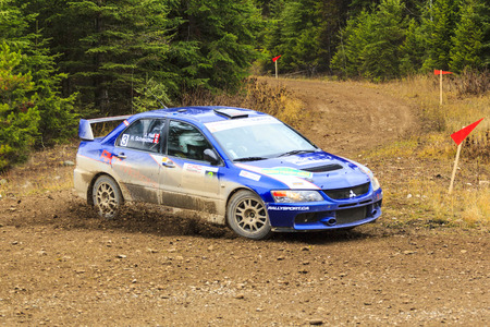 ROCKY MOUNTAIN CANADA - NOV 2 2014:  Canadian Rally Car Championship - the race takes place deep inside the Rocky Mountain  (Day 2) The terrain puts the cars and the drivers to the limit,のeditorial素材