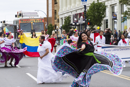 VICTORIA,BC,CANADA-MAY 23,2016: People and Organizations from Canada and USA in the Victoria Day parade along Douglas Street. This is Victoria's largest parade, attracting well over 100,000 people..のeditorial素材