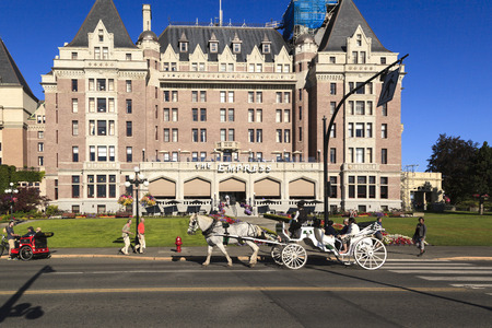 VICTORIA, BC CANADA - JULY 28 2016 - Victoria is a city, charm and new world experiences. As an island destination, Victoria offers visitors an escape from the hurried world and beams with ambiance.のeditorial素材
