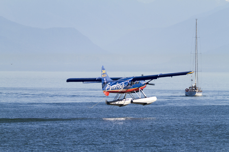 VICTORIA, BC, CANADA - AUG. 24 2016: Royals Victoria Float-plane in the inner harbor. This transportation is vital and very frequent between Vitoria and Vancouver, also the flight is very pictures.のeditorial素材