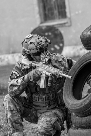 Nagyatad Hungary Sept 23 2018: Hungarian special military units during an Urban Warfare Exercise. This was an open event for public during the Hungarian Military Daysのeditorial素材