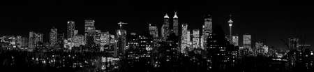 CALGARY CANADA 31-12-2015:  Calgary at night,   considered by the  World Cities study group and tied for 5th best - home for large number of corporate head offices.のeditorial素材