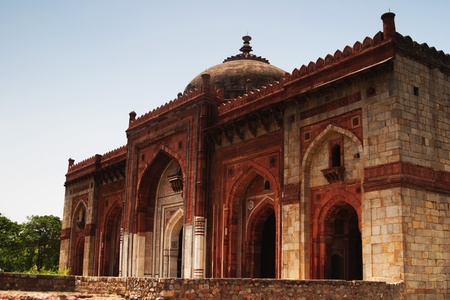 Facade of a mosque in a fort, Old Fort, Delhi, Indiaの写真素材