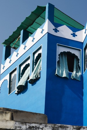 Low angle view of a blue building, Pushkar, Ajmer, Rajasthan, Indiaの写真素材