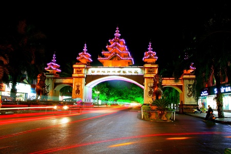 Street view in the Xishuangbanna, Yunnan Province, China during nightのeditorial素材