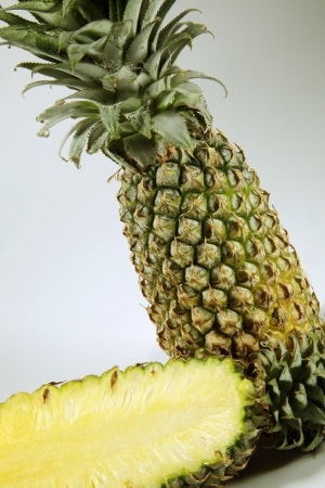 Close-up of pineapple against white backgroundの写真素材