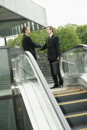 Businessmen shaking handsの写真素材