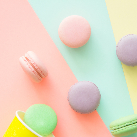 Macarons on pastel backgroundの写真素材