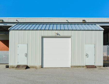 Mobile storage shed installed on the ground for temporary use.の写真素材