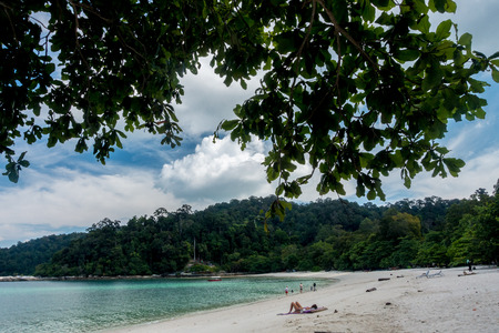 Unknown tourist Sunbathing under the sun.のeditorial素材