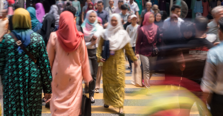 Motion Blur - People crossing the roadのeditorial素材