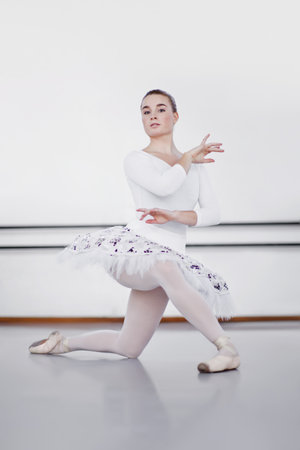 Ballet dancer posing in studioの写真素材