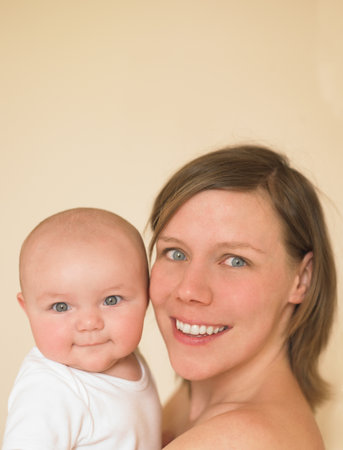 baby in mothers arms