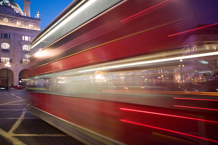 Passing bus in piccadilly circusの写真素材