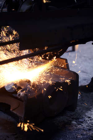 Working in cast iron foundry