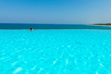 Infinity pool, Sri Lankaの写真素材