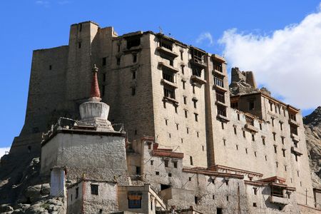 Leh Palace on top of hill overlooking village of Leh, Northern Indiaの写真素材