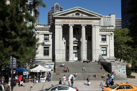 VANCOUVER - SEPT 11: 9/11 Truth Demonstration at Vancouver Art Gallery, September 11, 2009 in Vancouver, Canada
のeditorial素材