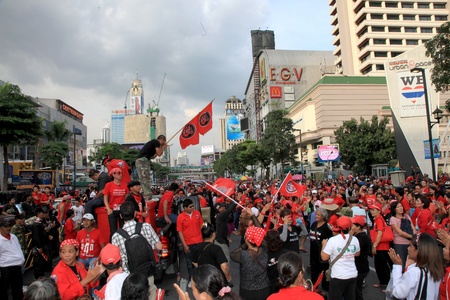 BANGKOK - NOV 19: Red Shirts Protest Demonstration - Bangkok, Thailand (19th November 2010)のeditorial素材