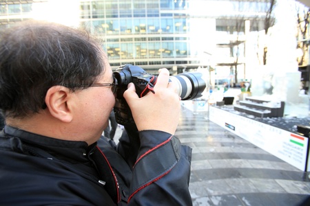 LONDON, UK - JANUARY 13 : International Ice Sculpting Festival 2012のeditorial素材