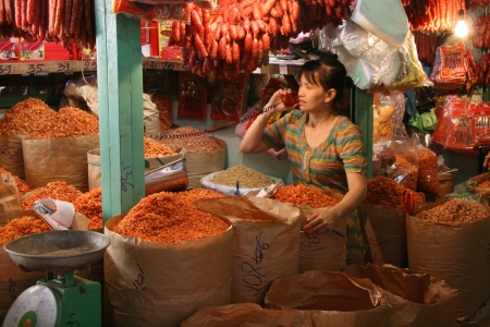 Cholon (Chinatown) in Ho Chi Minh, Vietnamのeditorial素材