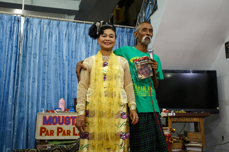 MANDALAY, MYANMAR - JUNE 25 2015: Moutache brother Lu Maw, perform a politically sensitive comedy show which has gaine recognition Mandalay, Myanmar.のeditorial素材