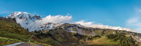 View on the magnificent Mount Rainier from Paradise Vista trail, USAの写真素材