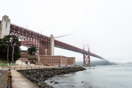 View on Golden Gate Bridge from Golden Gate Beach, San Francisco, USAの写真素材