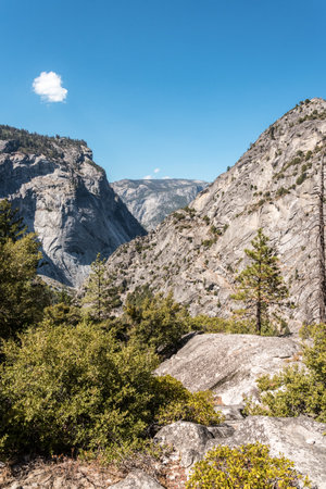 Alpine landscape of Yosemite National Park, USAの写真素材