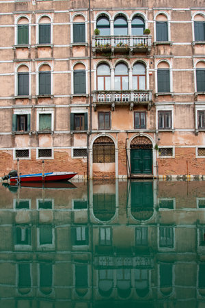 Rio della Misericordia in Cannaregio District, Venice, Italyの写真素材