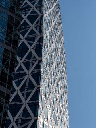 Tokyo, Japan - 17 11 2019: The side of the iconic Mode Gakuen Cocoon in Shinjukuのeditorial素材