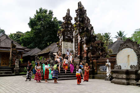 Bali, Indonesia - 29 5 19: tourists walking around Tirta Empul temple in Ubudのeditorial素材