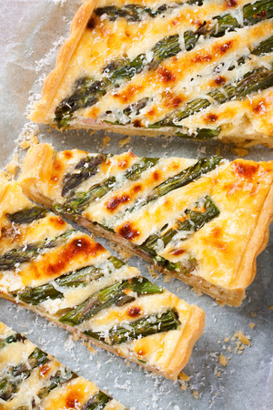Asparagus quiche with pecorino and baconの写真素材