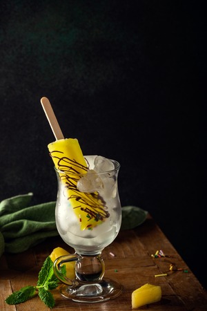 Delicious homemade pineapple popsiclesの写真素材