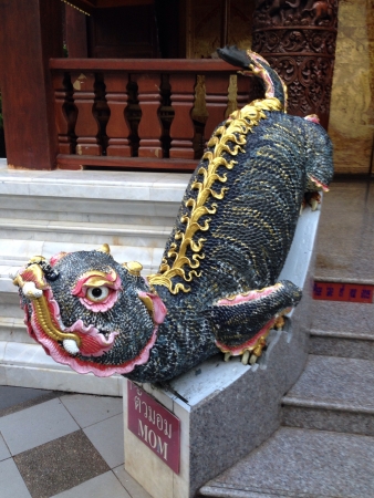 Mom sculptor in wAt doi suthepの素材