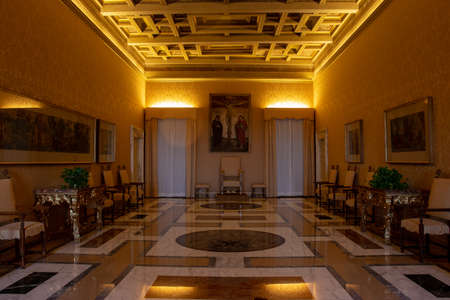 Rome 8 March 2020. The Vatican gardens of the papal residence, well-kept fountains and trees.のeditorial素材