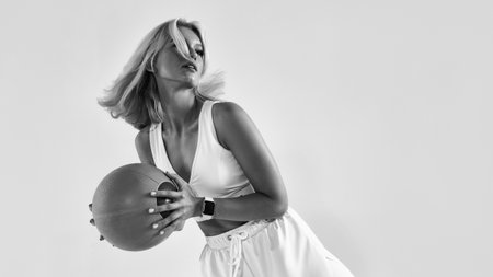 Fitness woman training with a medicine ballの写真素材