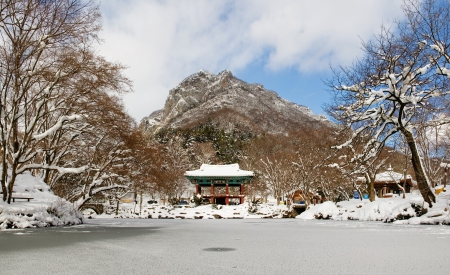 Baegyangsa  temples in south koreaのeditorial素材