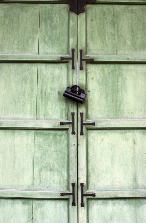Traditional door in South Koreaの写真素材