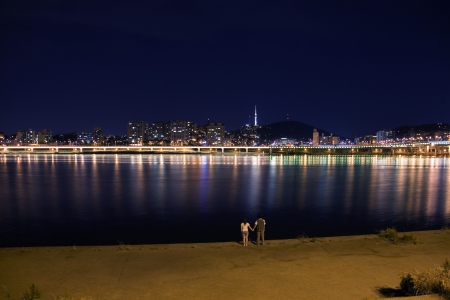 Beautiful night view of the Han  River in  Seoul の写真素材