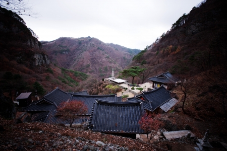 Cheongryangsa" temples in south korea"の写真素材