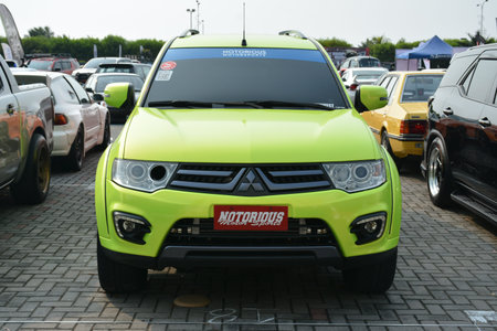 PASAY, PH - DEC. 7: Mitsubishi Montero at Bumper to Bumper 15 car show on December 7, 2019 in Mall of Asia Concert Grounds, Pasay, Philippines.のeditorial素材
