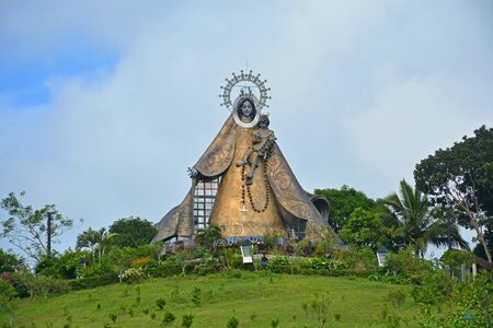 RIZAL, PH - DEC. 21: Regina Rica Rosarii statue facade on December 21, 2019 in Tanay, Rizal, Philippines.のeditorial素材