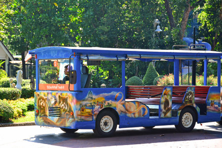 BANGKOK, TH - DEC 13: Open air van at Dusit Zoo on December 13, 2016 in Khao Din Park, Bangkok, Thailand. Dusit Zoo is the oldest zoo in Bangkok, Thailand.のeditorial素材