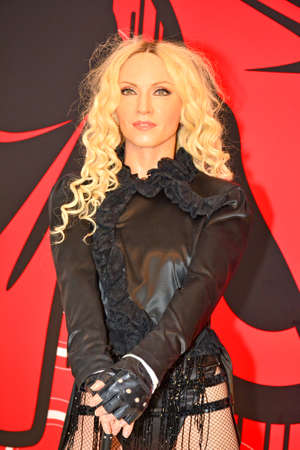 BANGKOK, TH - DEC 13: Madonna wax figure at Madame Tussauds on December 13, 2016 in Bangkok, Thailand.のeditorial素材